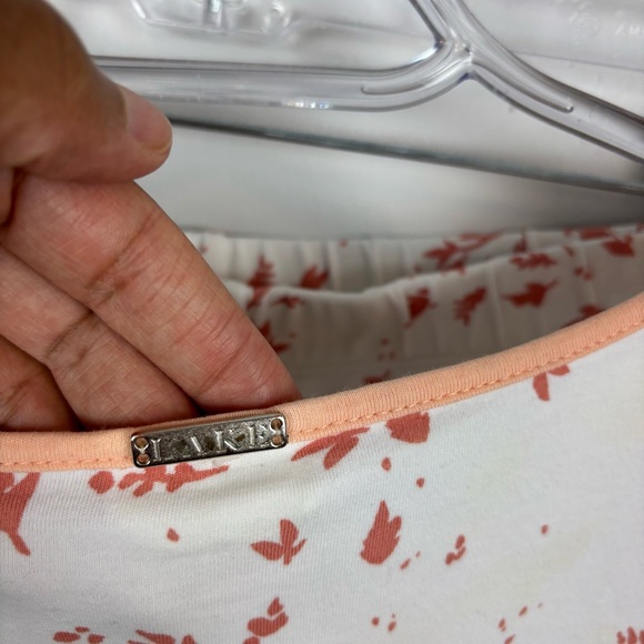 LAKE Pajamas Short Set Peach & White Floral Size XLarge - Picture 8 of 13